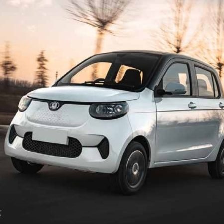 China Import EV Car 5 Seater